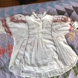 Akemi and Kin peasant blouse